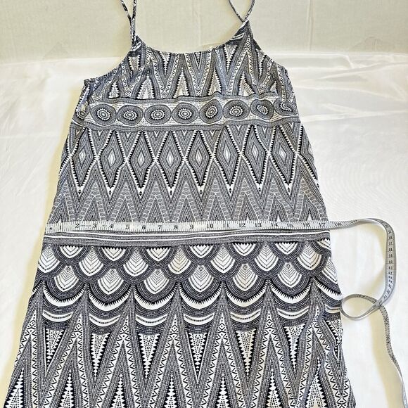 H&M Shift Slip Midi Dress Black White Geometric Spaghetti Straps Women's Size 10 - Picture 9 of 9